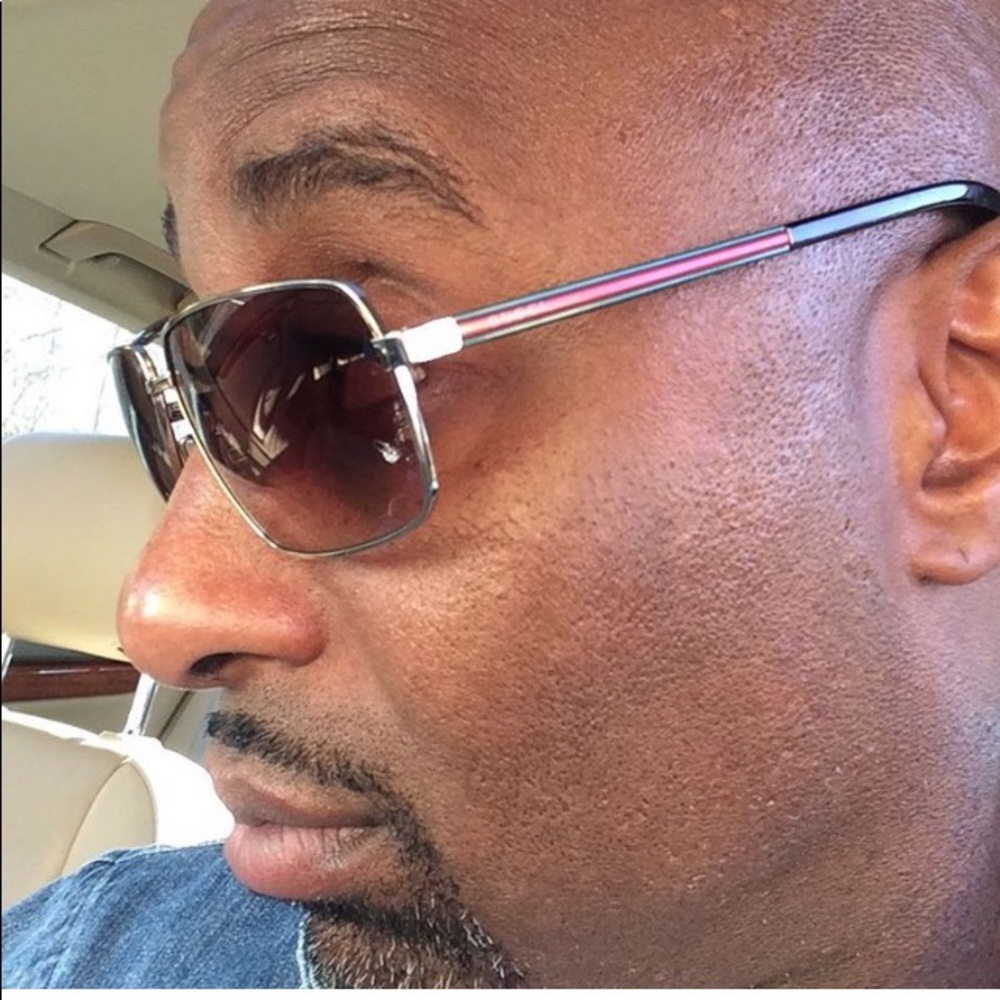 Meet your Posher, Christopher